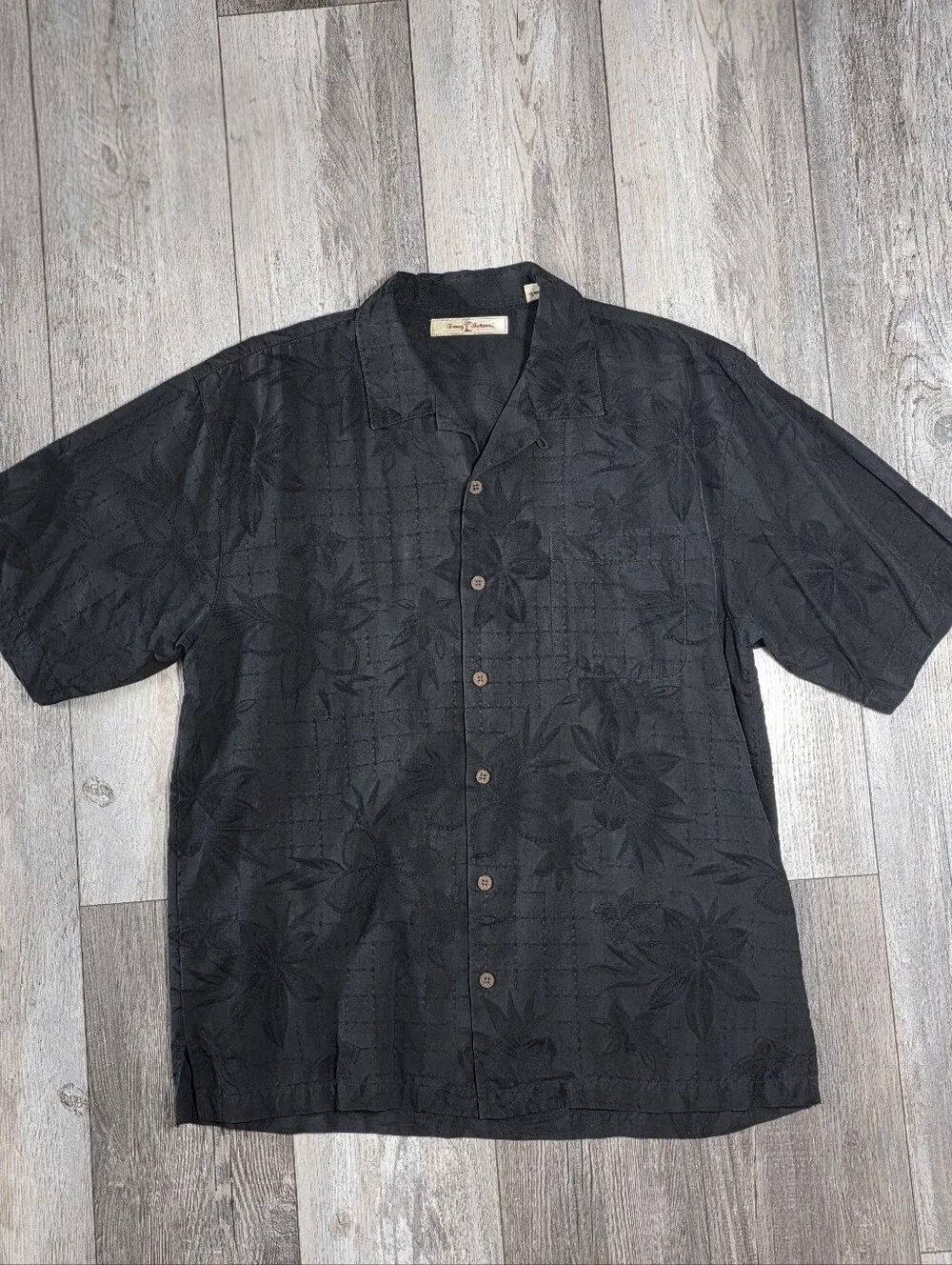 Tommy Bahama Men's 100% Silk Floral AO Embrodery SS Button-down Shirt Sz Lg READ